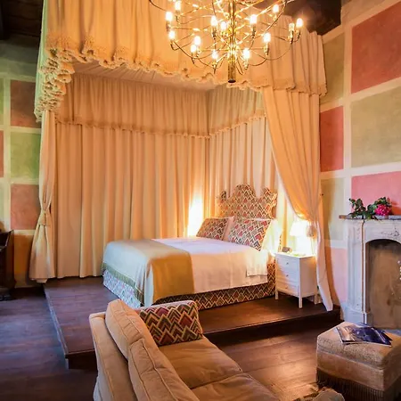 Palazzo Castiglioni Luxury And Μάντοβα