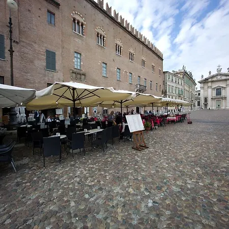 Palazzo Castiglioni Luxury And *