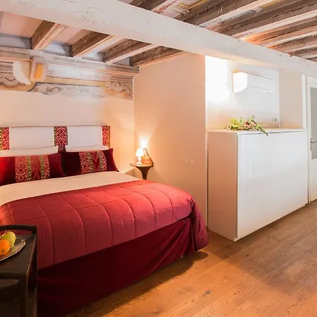 Palazzo Castiglioni Luxury And 4* Μάντοβα